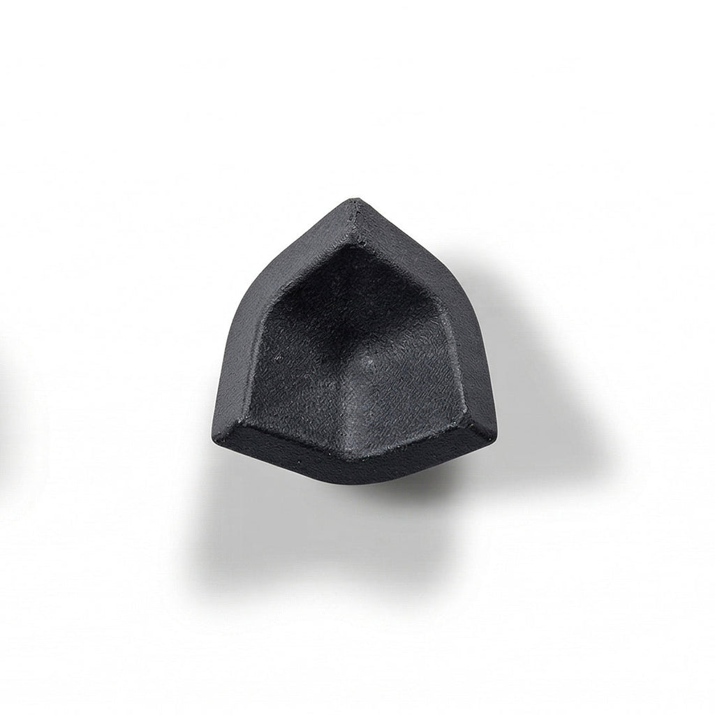 In Stock Porcelain Trim | Carbon Outer Beak